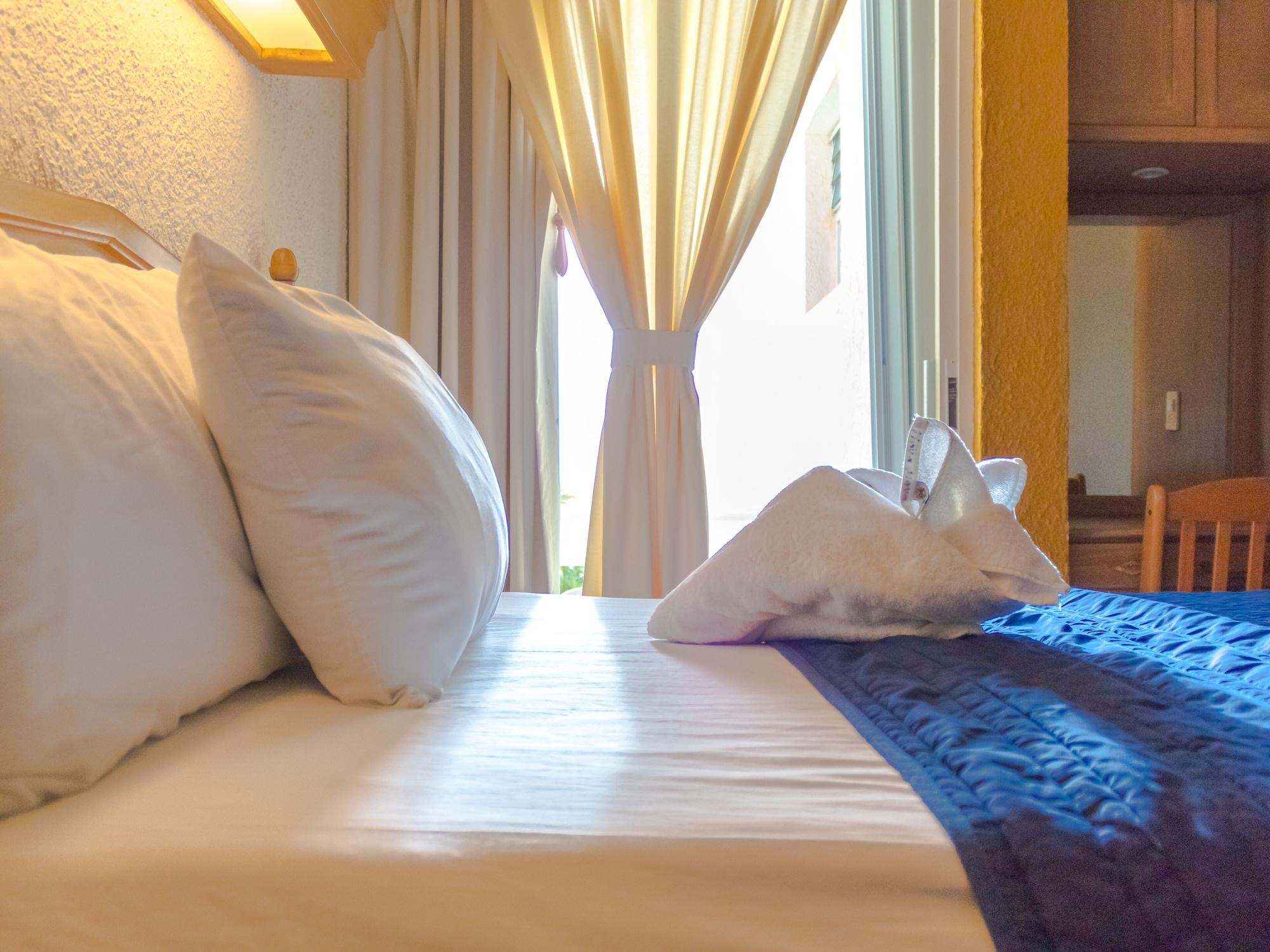 Luciana Hotel & Beach Club Плая-дель-Кармен Экстерьер фото