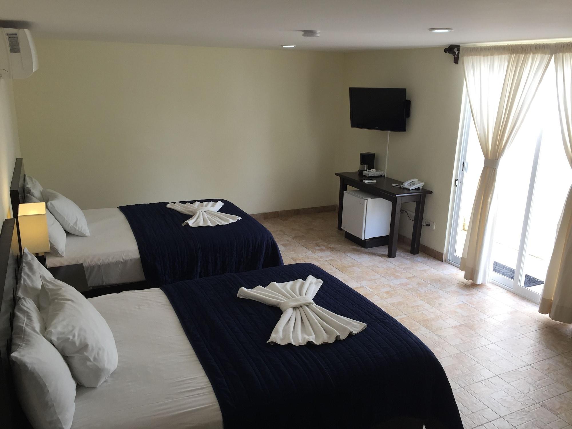 Luciana Hotel & Beach Club Плая-дель-Кармен Экстерьер фото