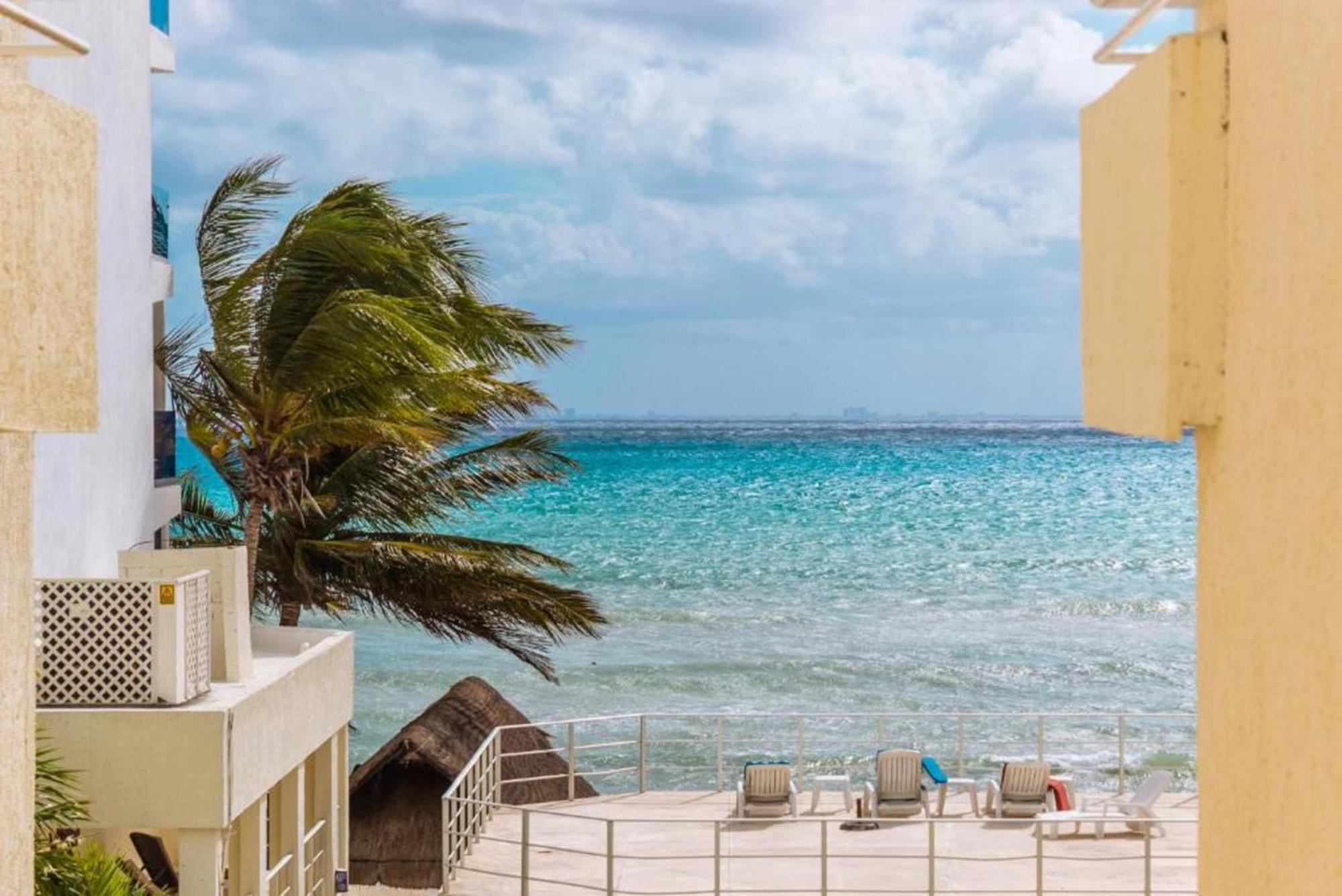 Luciana Hotel & Beach Club Плая-дель-Кармен Экстерьер фото