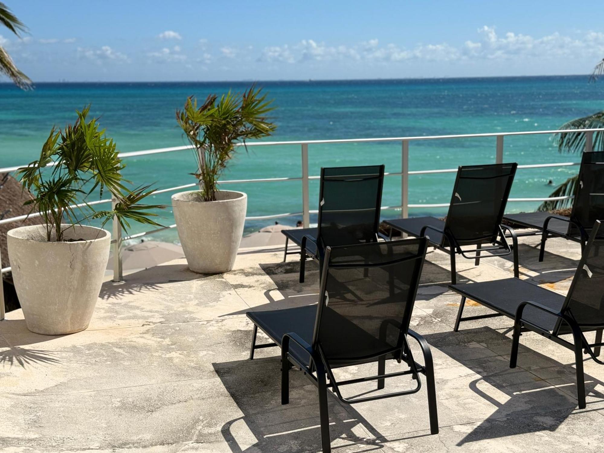 Luciana Hotel & Beach Club Плая-дель-Кармен Экстерьер фото